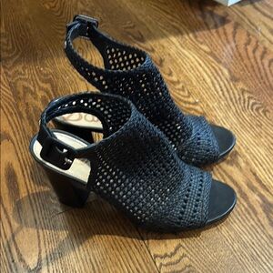 Black Chunky Heel Peep-Toe Shoes